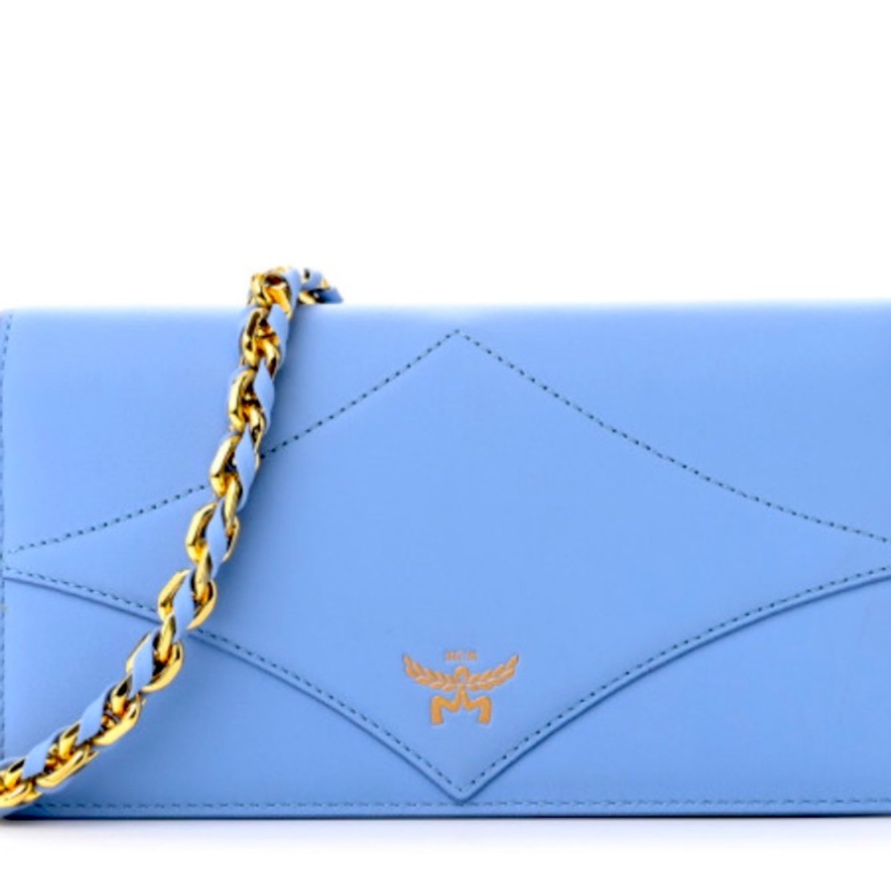 ‼️SOLD ‼️MCM BLUE LEATHER WALLET ON CHAIN-NWT